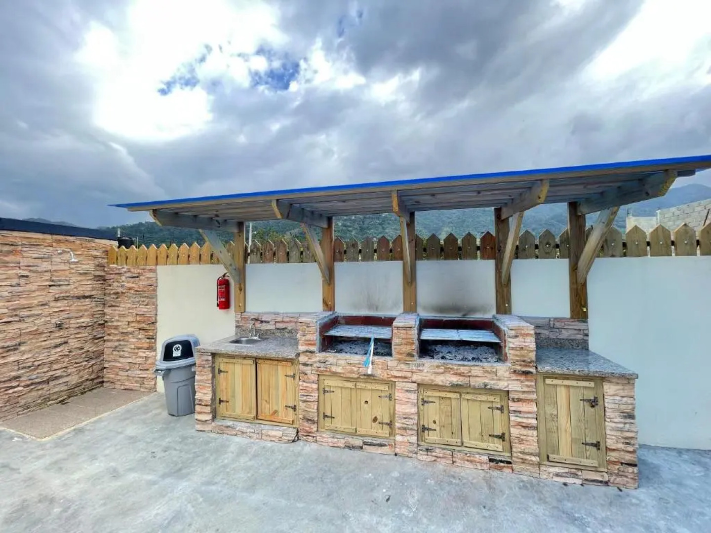 A-2 Apatamentos tipo villa girasol BBQ Piscina Jacuzzis