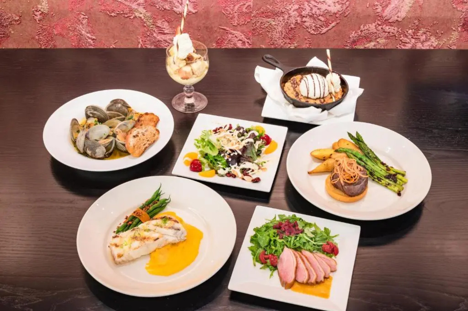 Crowne Plaza Albany - The Desmond Hotel by IHG