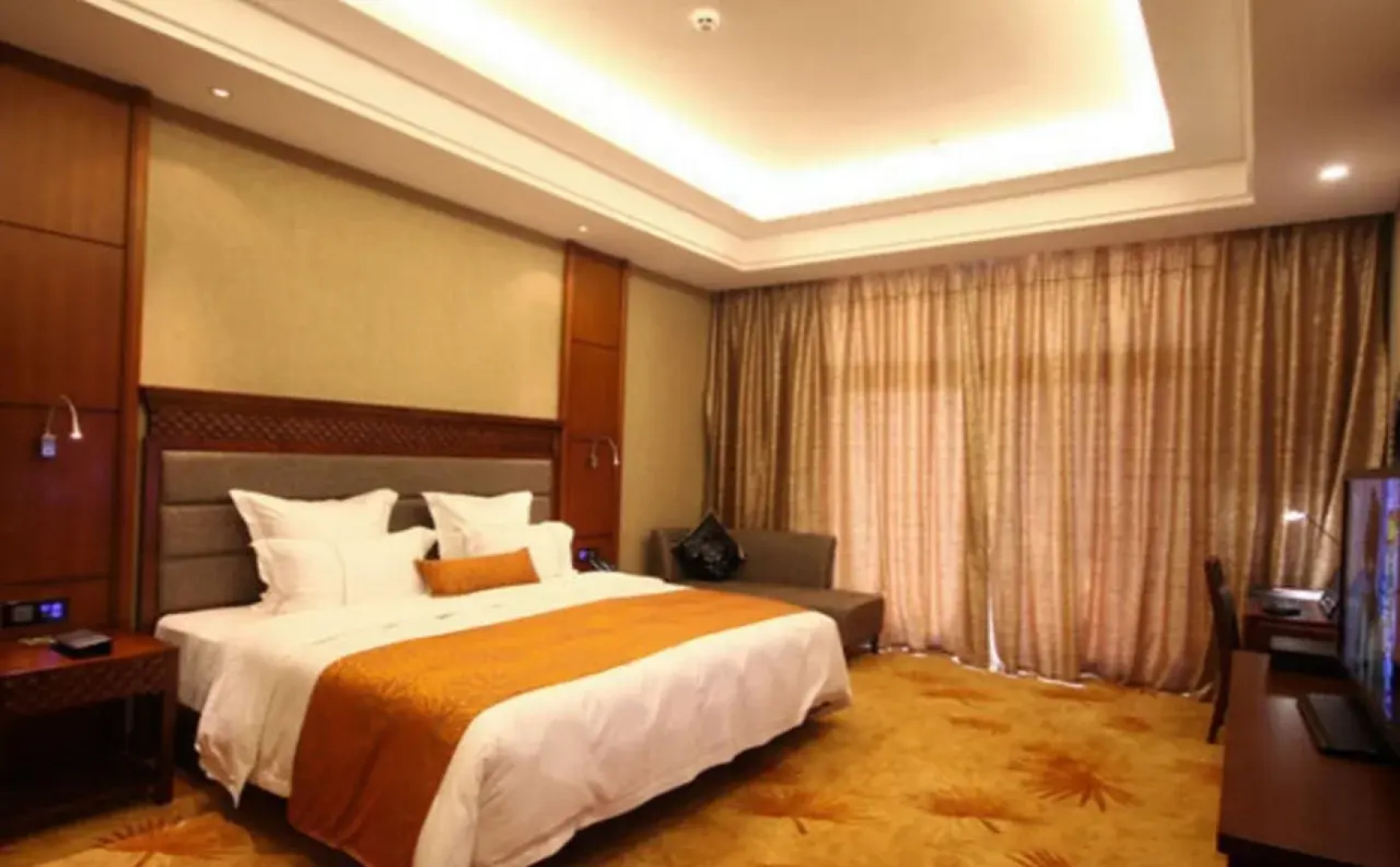 Ramada Plaza by Wyndham Xishuangbanna South