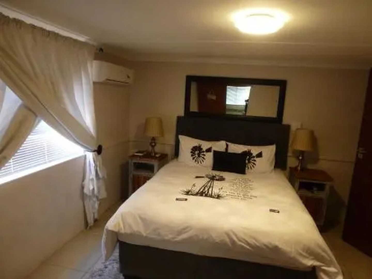 Springbok Apartments