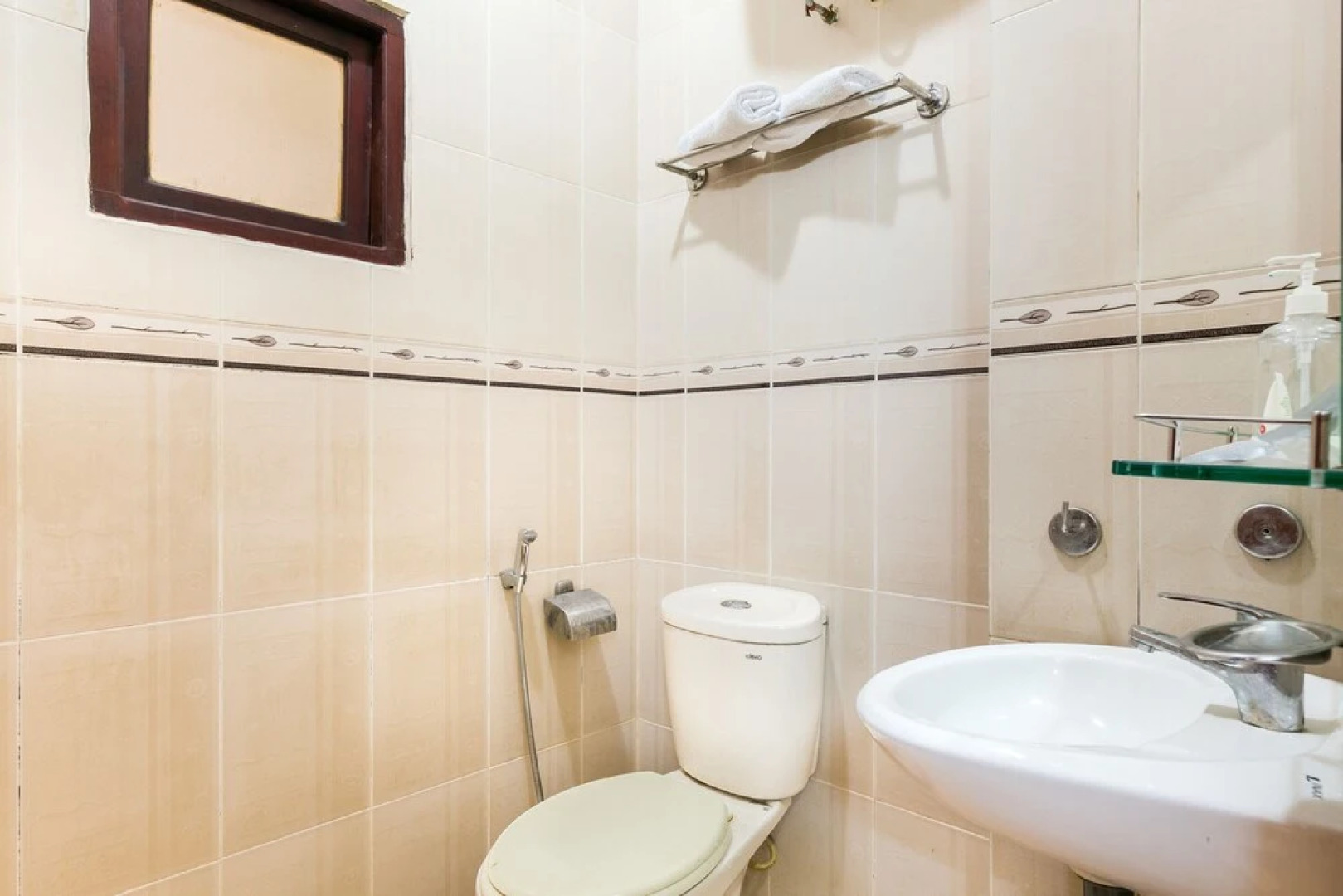 Oyo 696 Cam Ranh Hotel 1