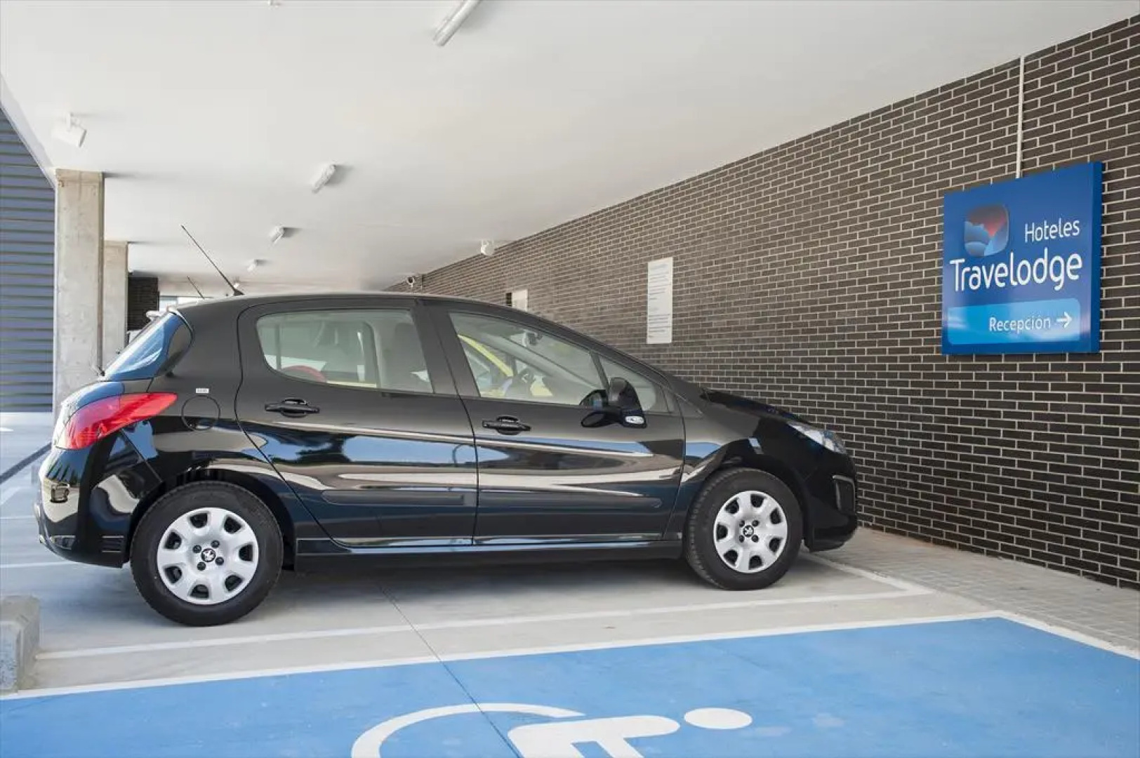 Travelodge Madrid Metropolitano