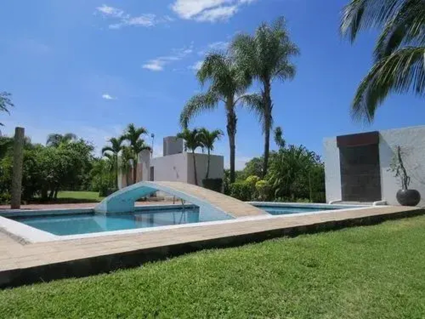 Quinta Avril