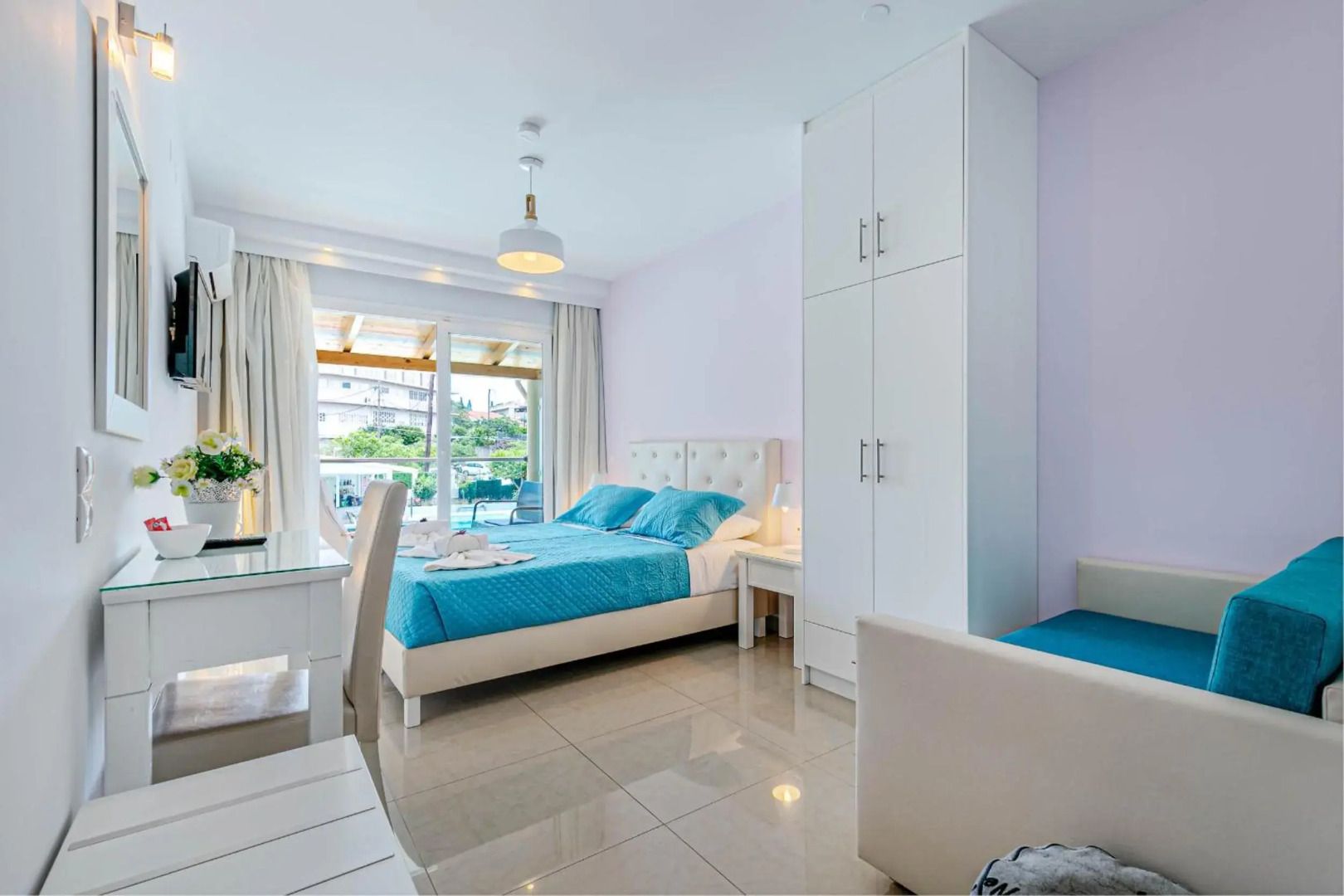 Palapart Gikas Suites And Studios