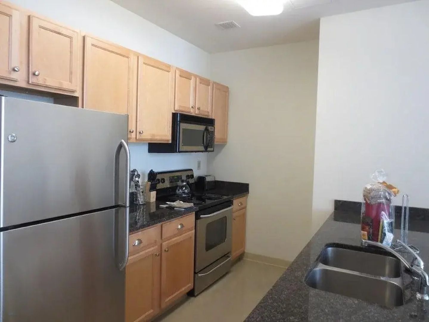 Global Luxury Suites at the Mill