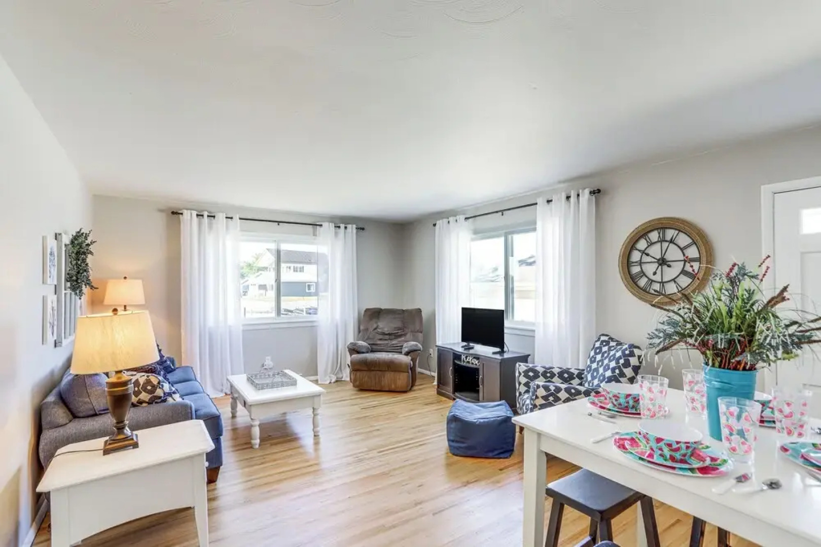 Waterfront Port Clinton Cottage: 5 Mi to Lake Erie