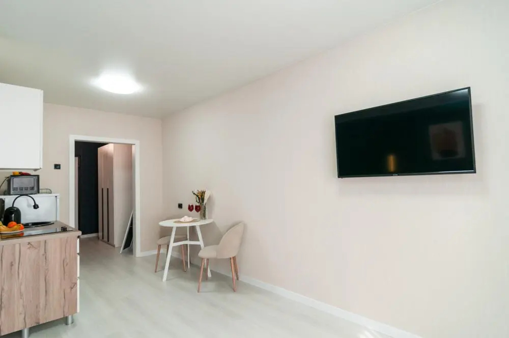 Home (Хоум) на улице Свердловская 17Б