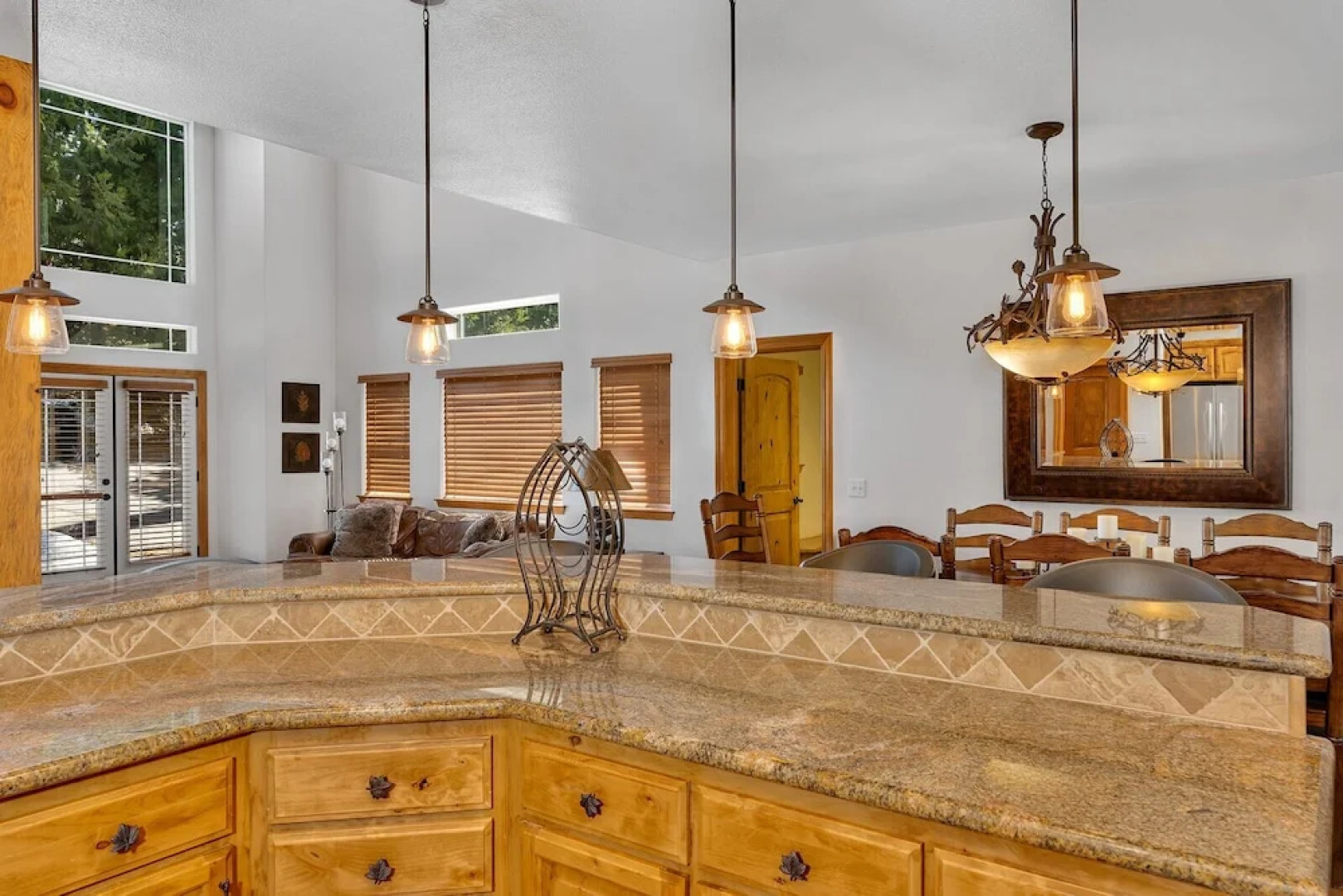 Timber Lodge - 5 Min to Shaver Lake!