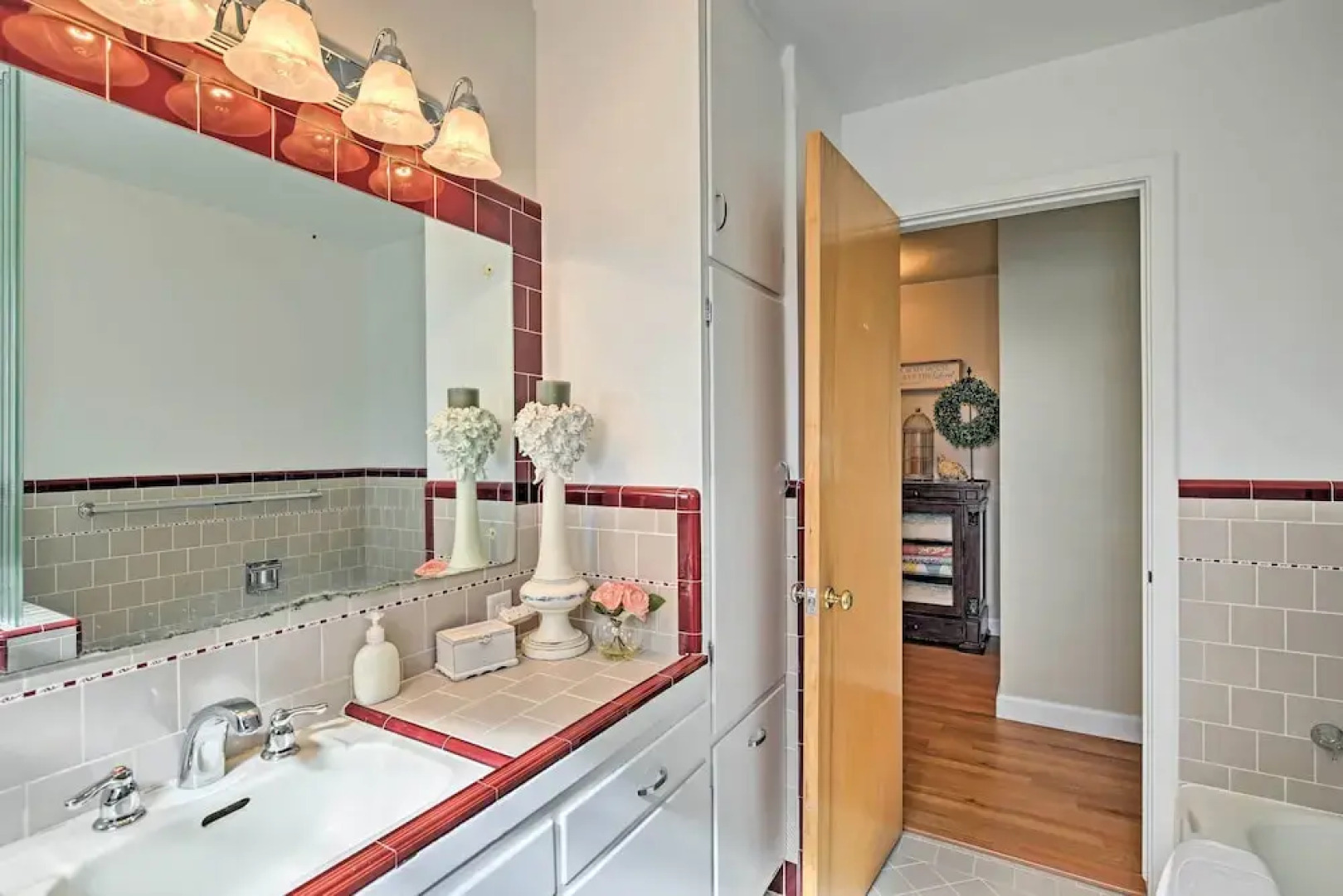 Ashton Escape w/ Yard: 56 Mi to West Yellowstone!