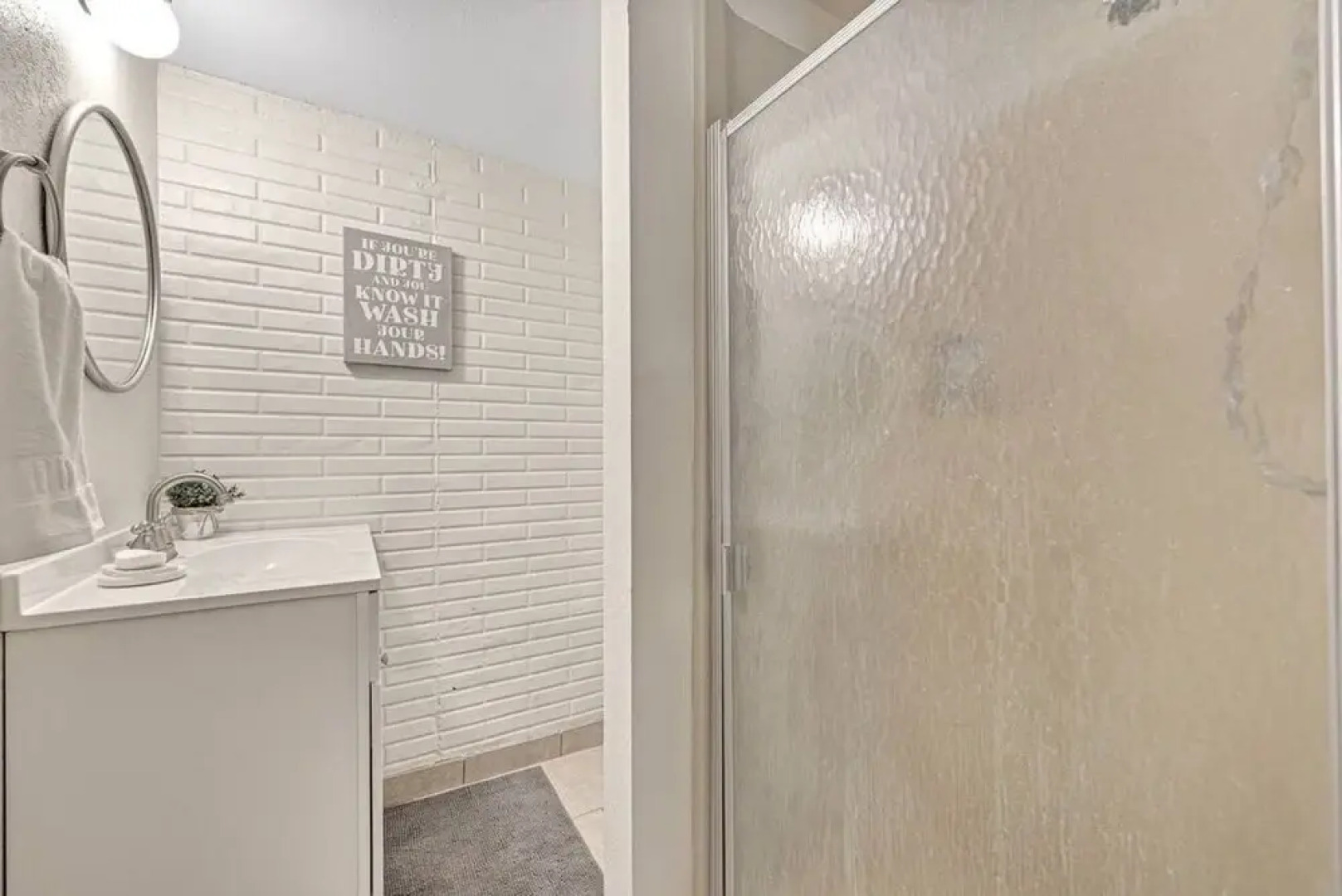 Beaver Lake Hillside Hideaway 2 Bedroom Home by Redawning