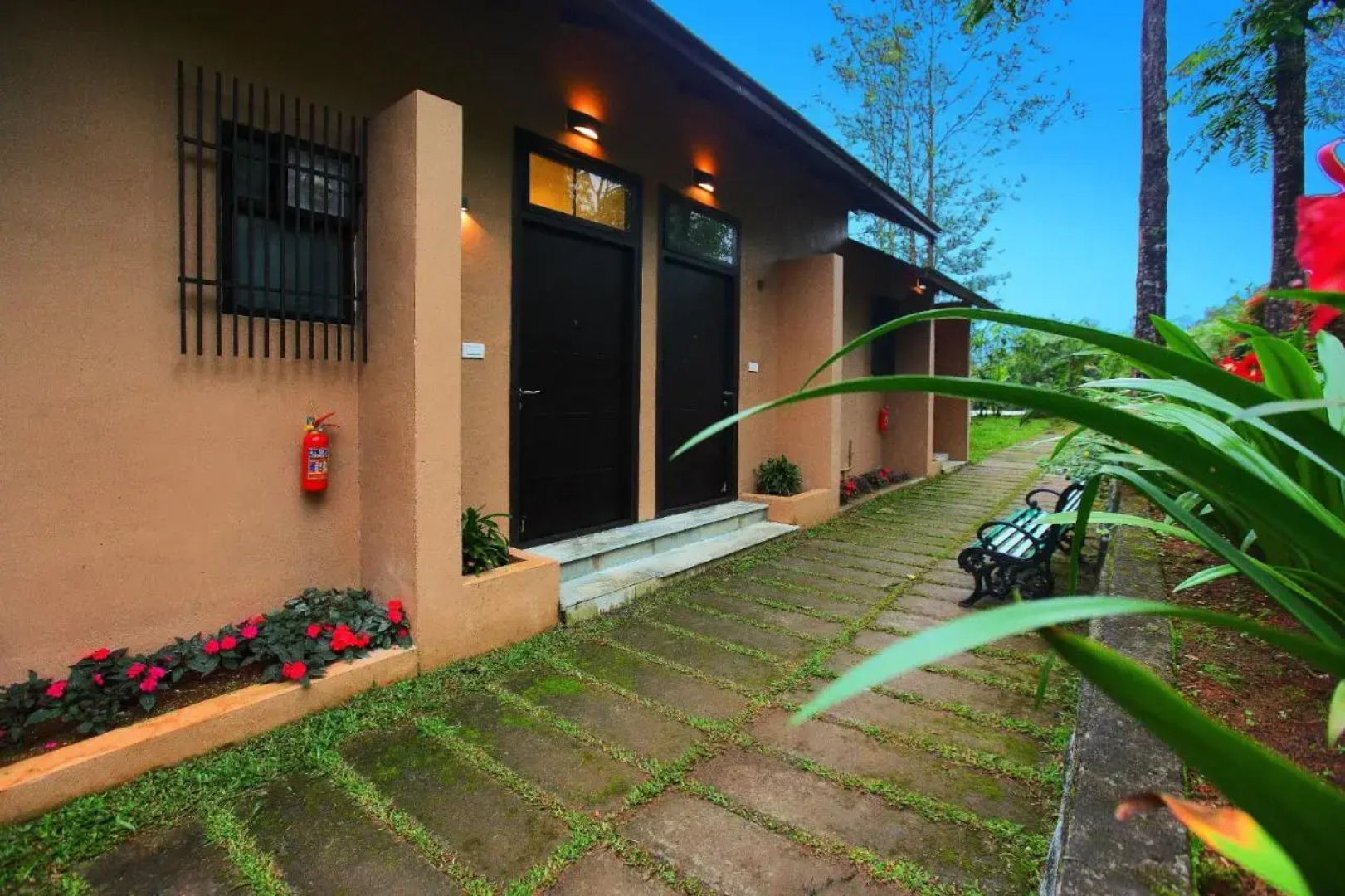 Tea Terrain Resorts & Spa