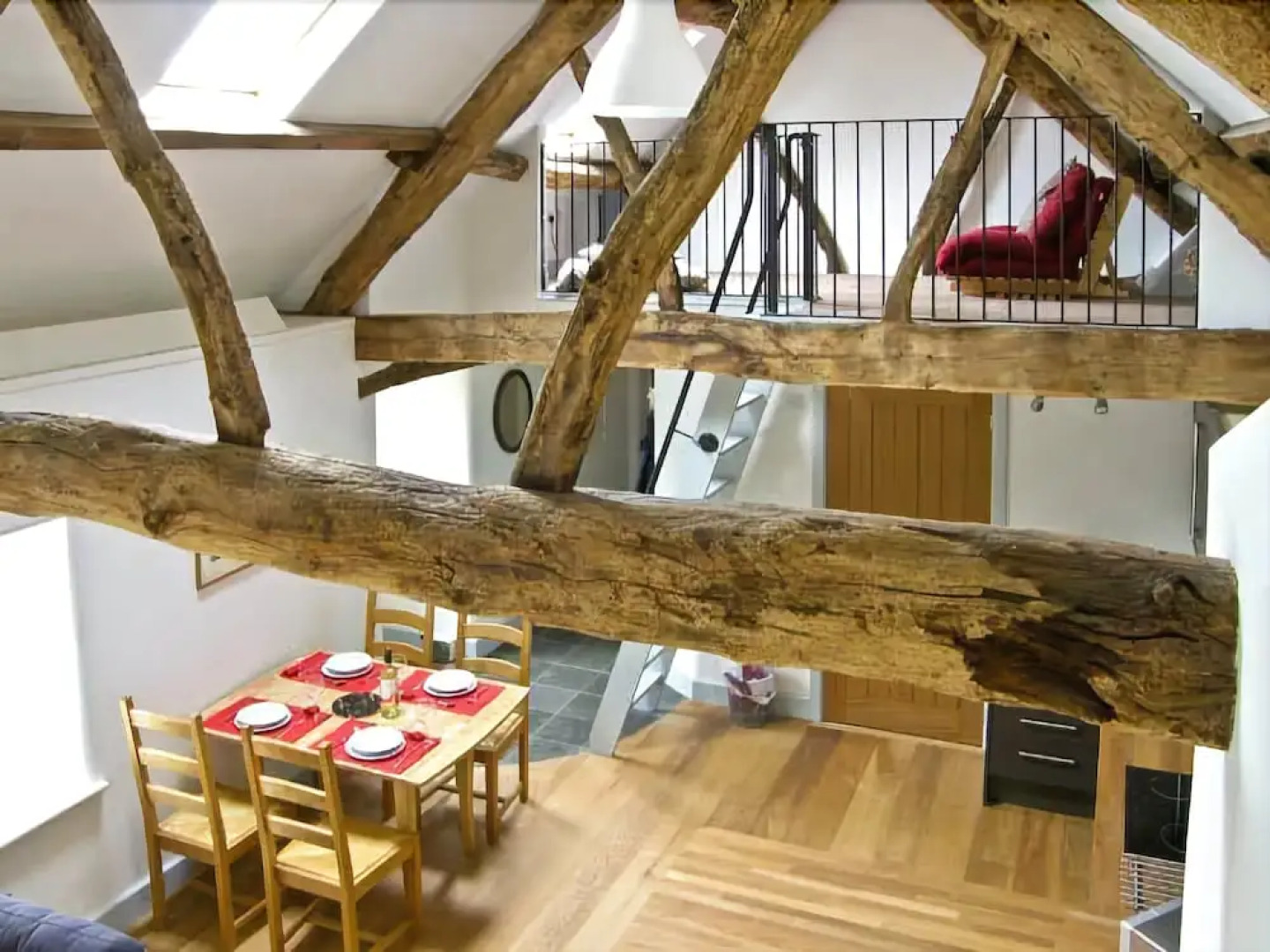 Bronnydd, Tyddyn Ysgubor