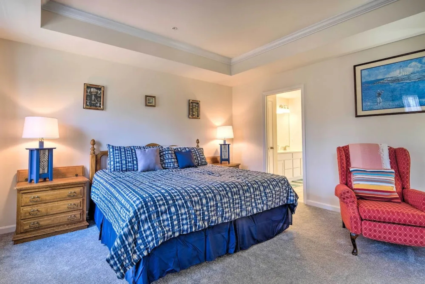 Riverside House w/ Kayaks, Piano & Fireplace