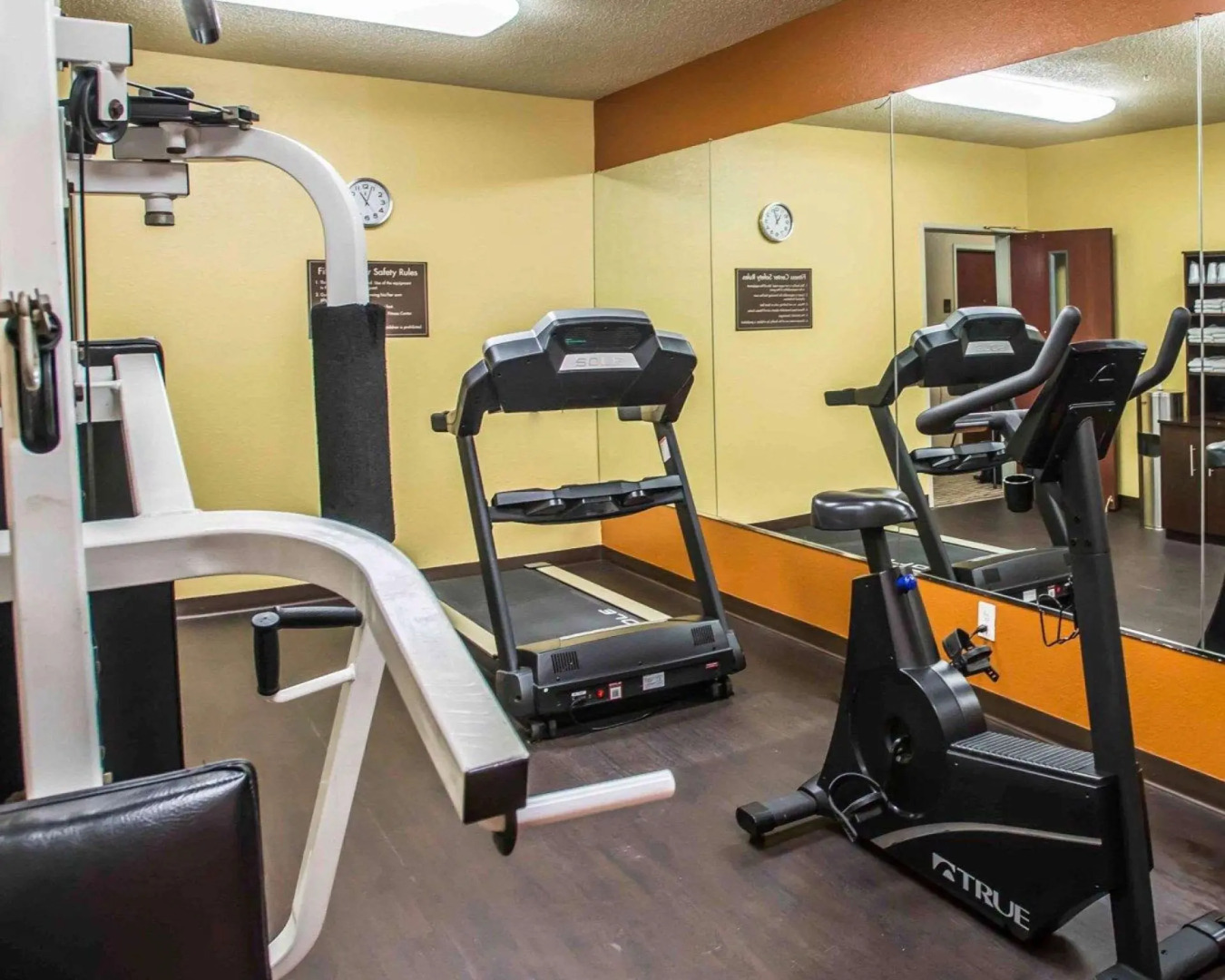 Comfort Suites Lakewood - Denver