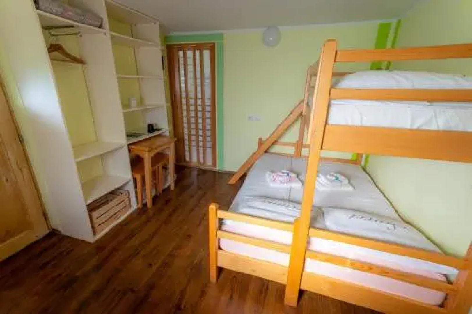 Počitniška hiška Pod Skalco