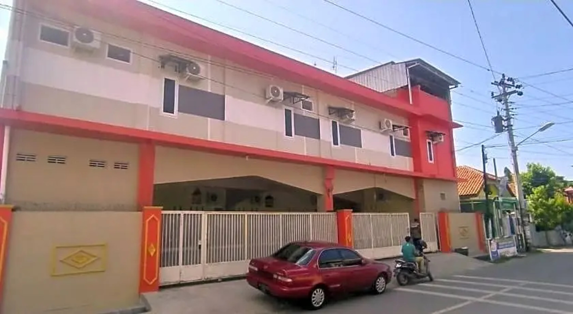 RedDoorz Syariah near Transmart Tegal