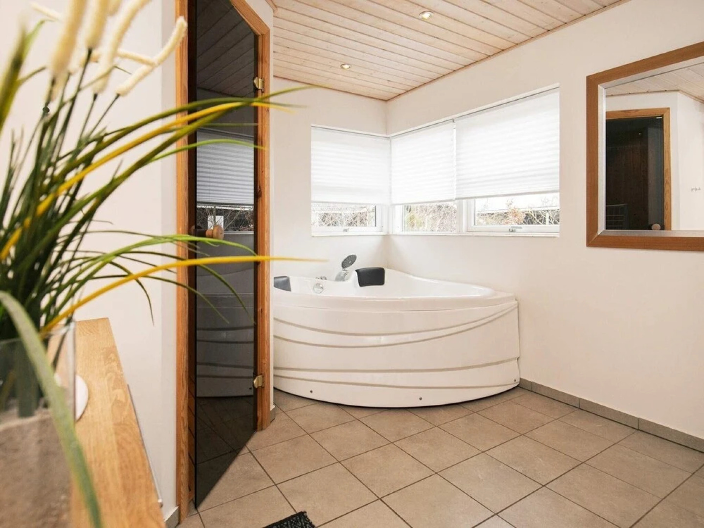 10 Person Holiday Home in Brovst