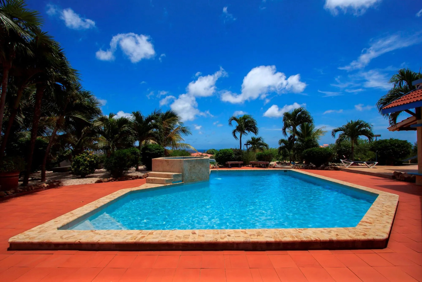 Goood Resort