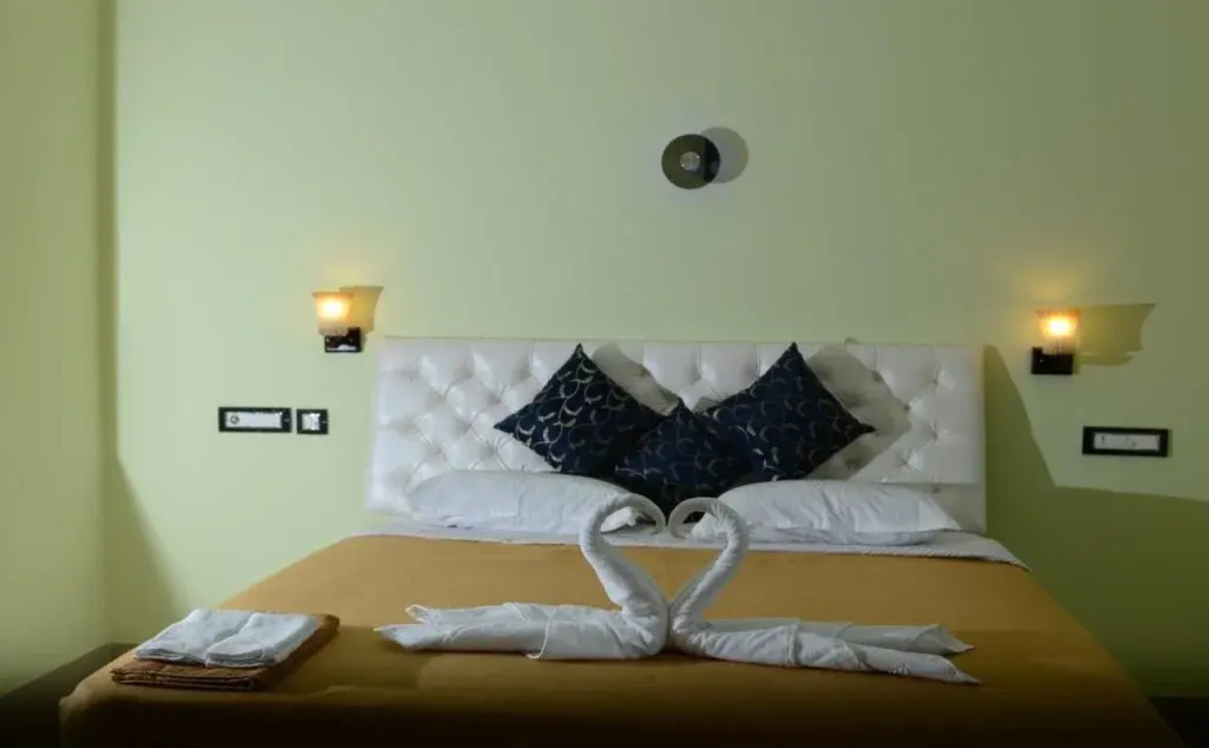 Lalit Royal guest house