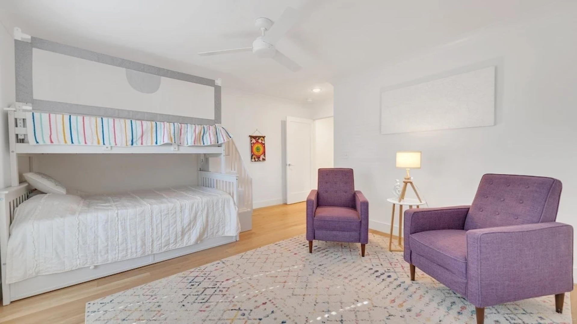 Great Place To Relax And Enjoy A Peaceful Vacation! 4 Bedroom Home by Peace Vacations