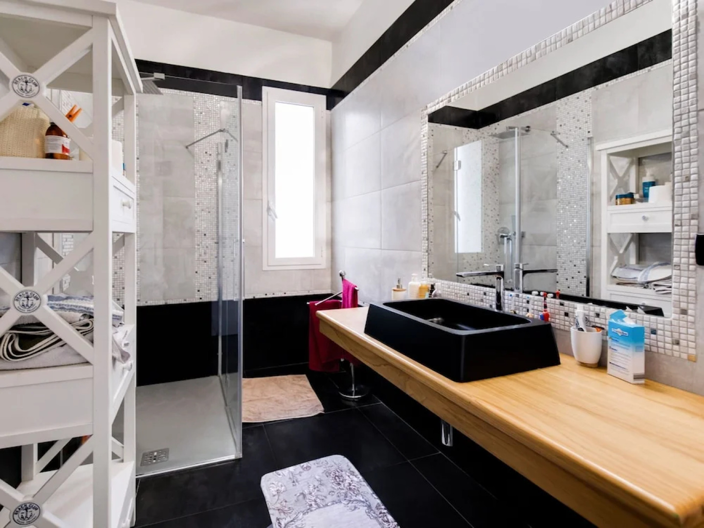 Scenic Holiday Home in Cipressa Near Town Centre