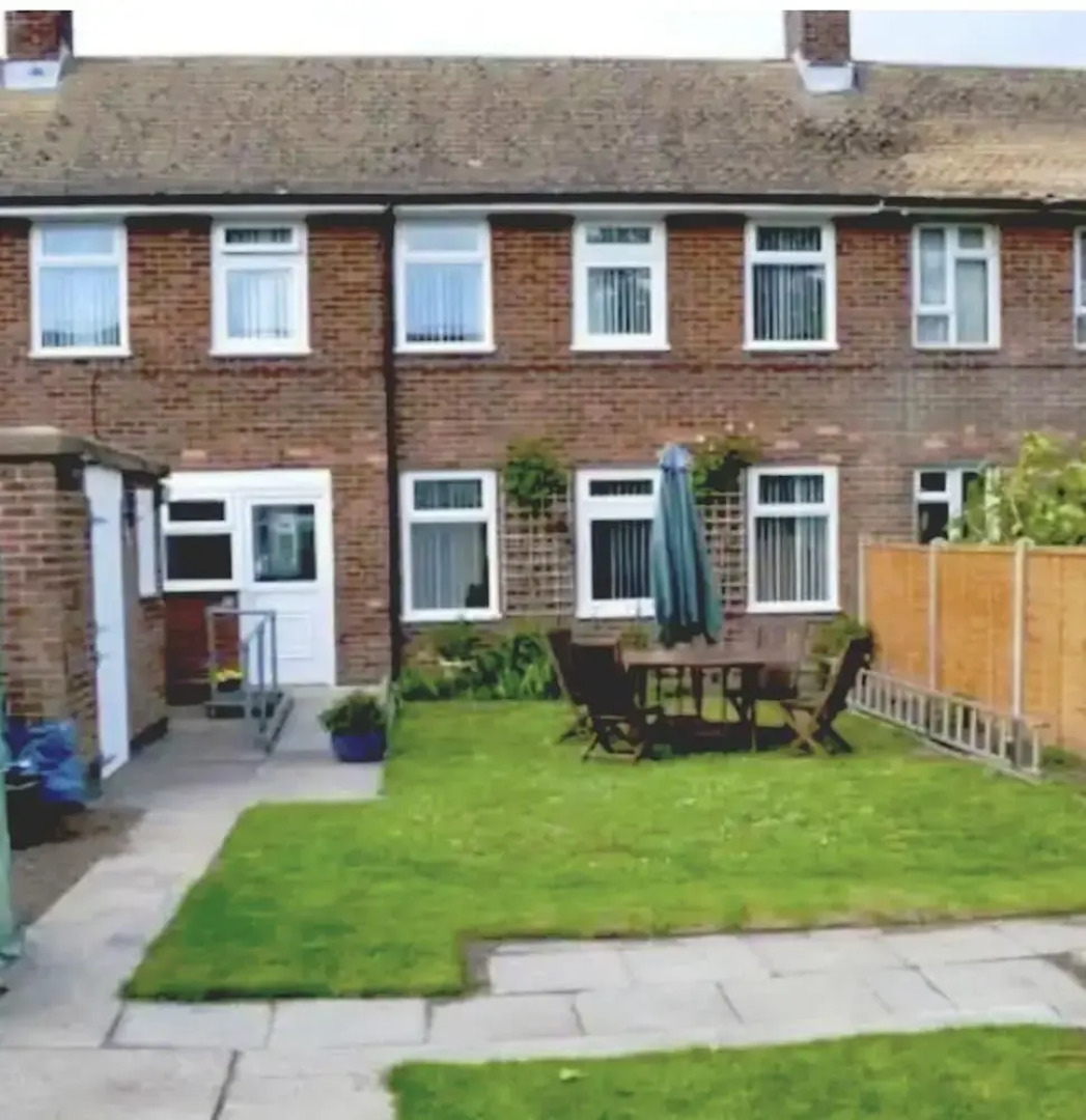 Suspire House -sleeps6-garden-bbq-coastal Retreat