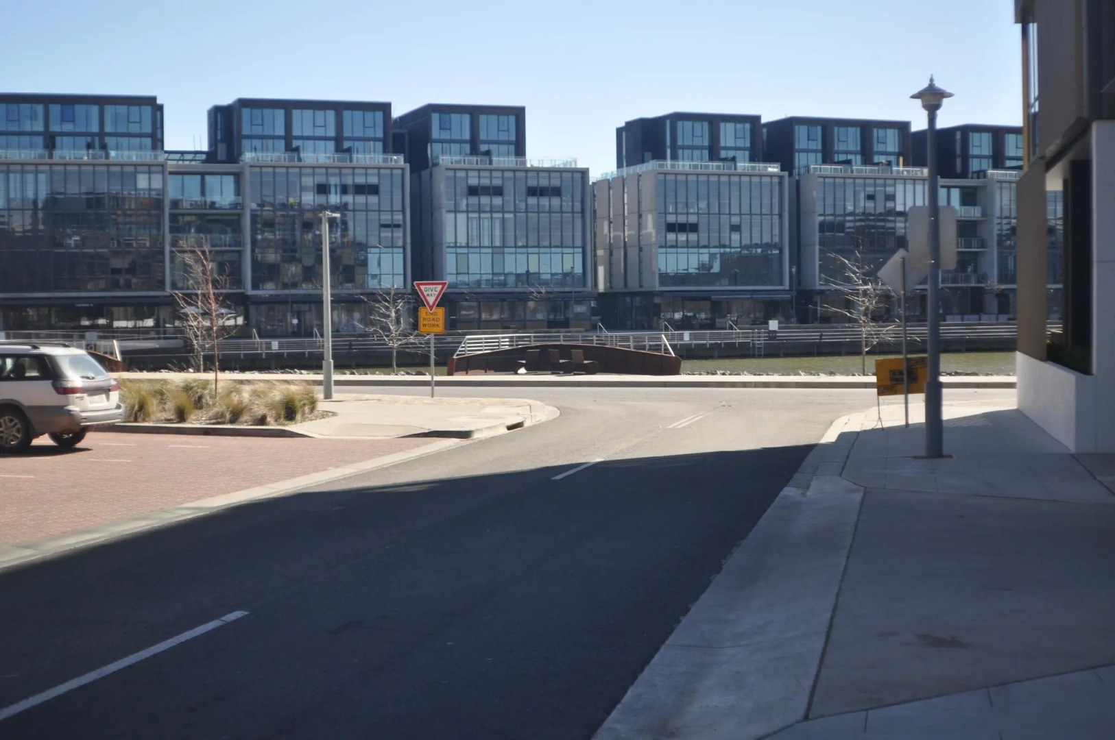 Accommodate Canberra - Azure