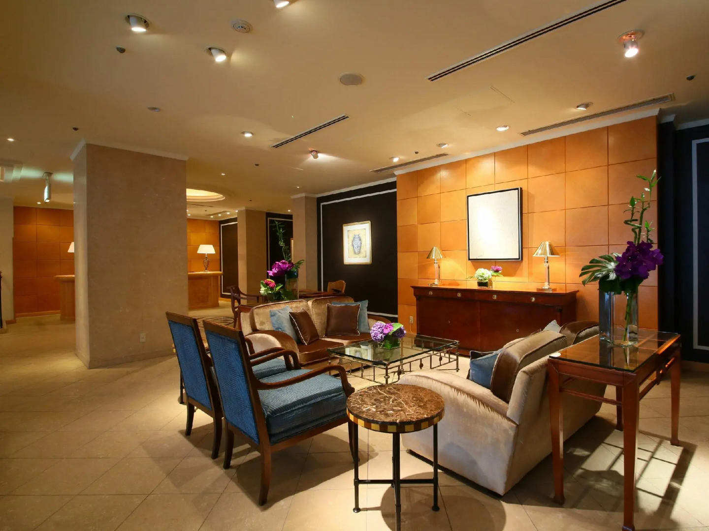 Отель Allamanda Aoyama