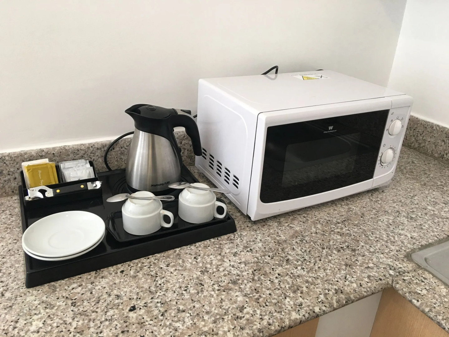 Regency Grand Suites