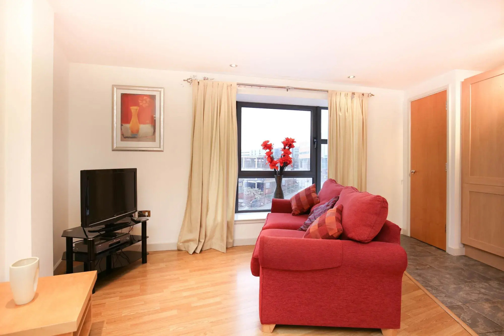 Baltic Quay Apartments Week2Week