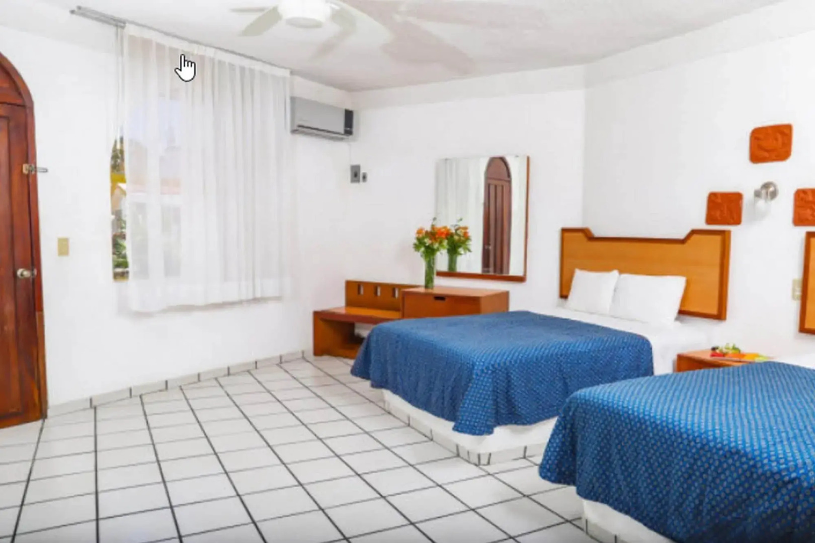 Costa Alegre Hotel & Suites