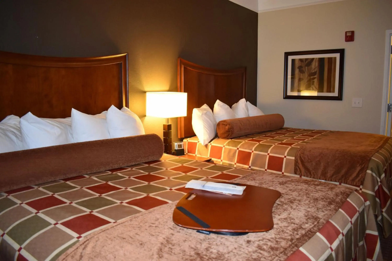 Best Western Plus Easton Inn & Suites