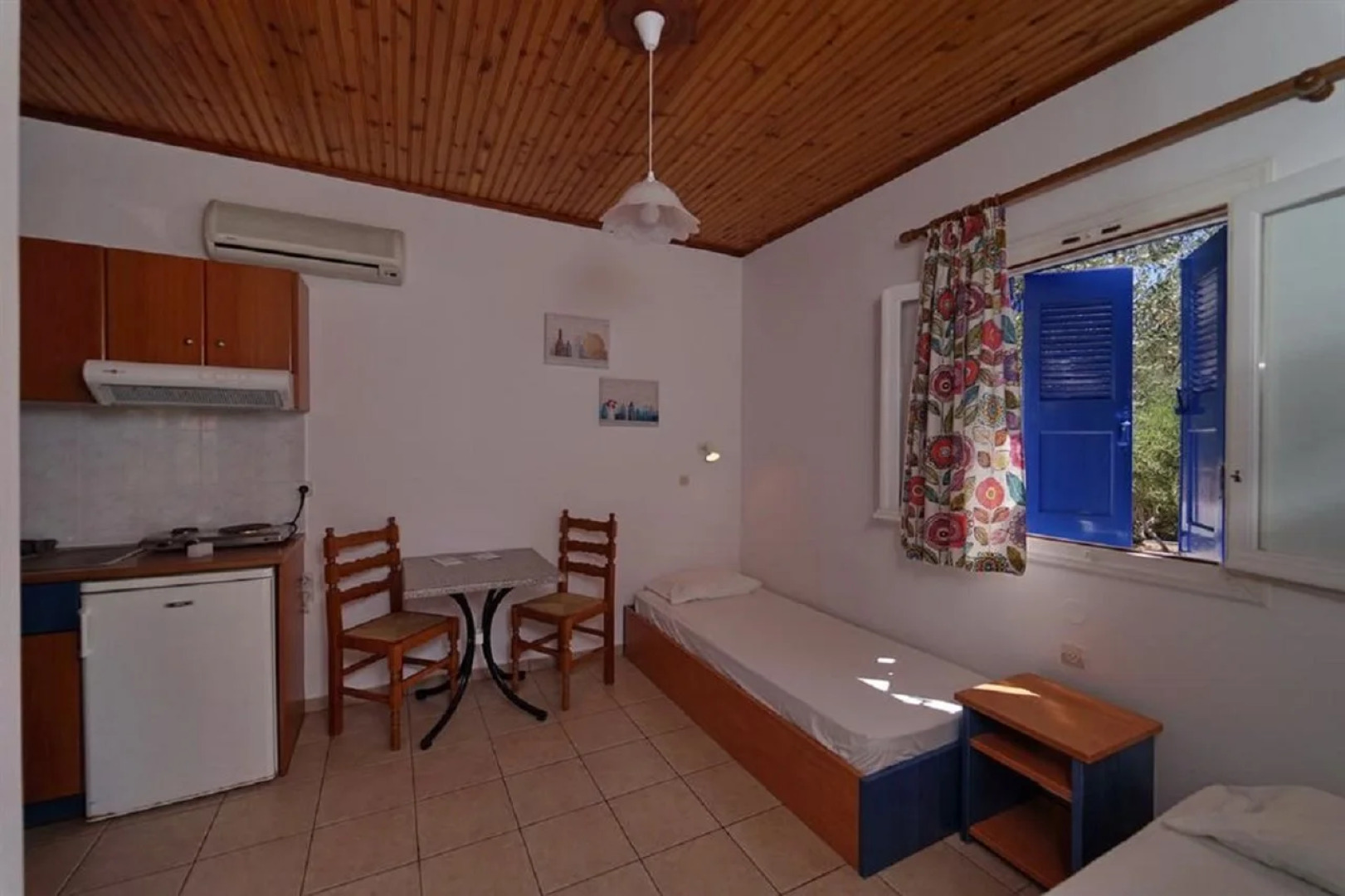 White Rock Apartments