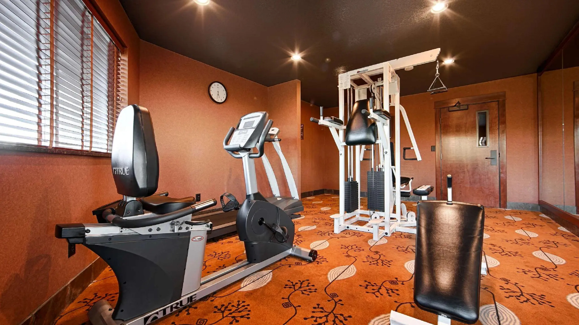 Lloyd Hotel Astoria Bayfront, an Ascend Collection Hotel