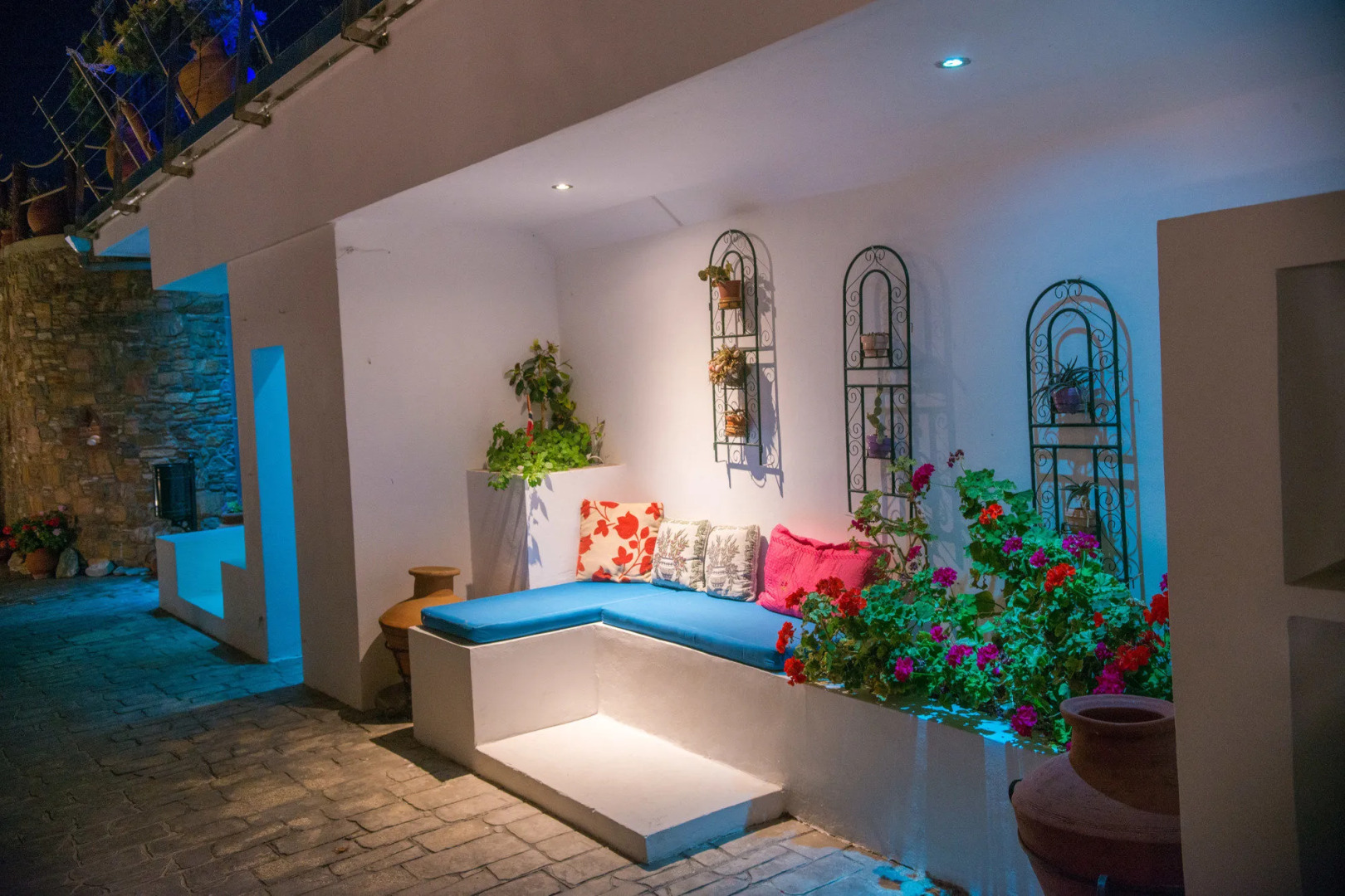 Maria Plomari Apartments