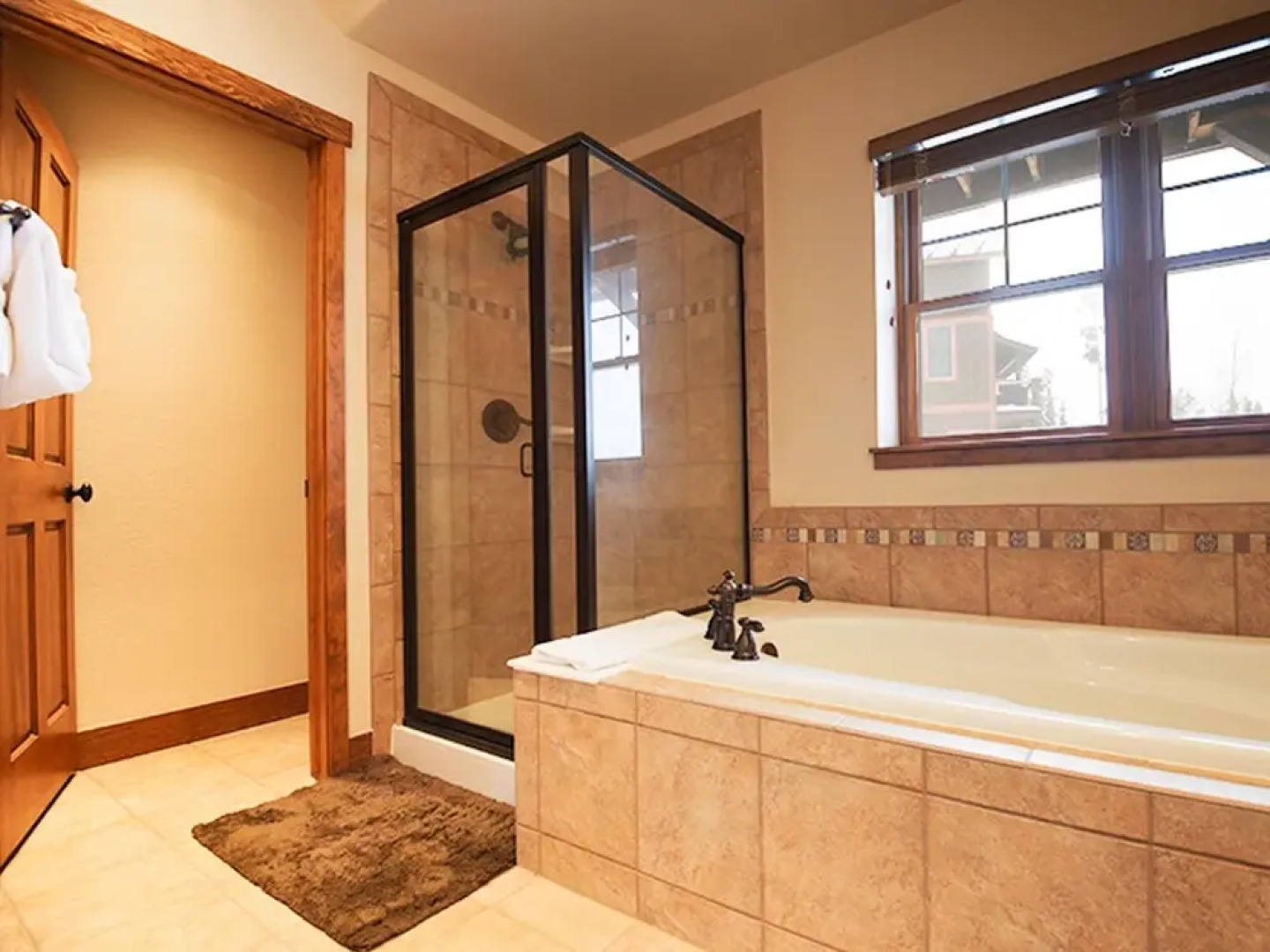 Rendezvous 25 Discovery Lane