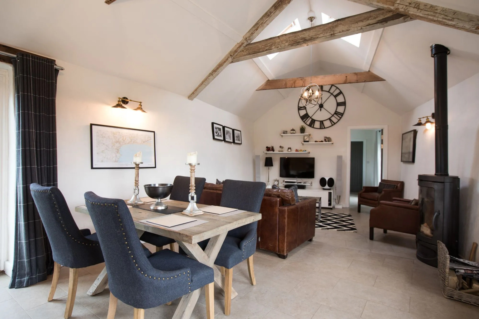 The Blacksmiths - Luxury Cottage Countryside Views Pet Friendly
