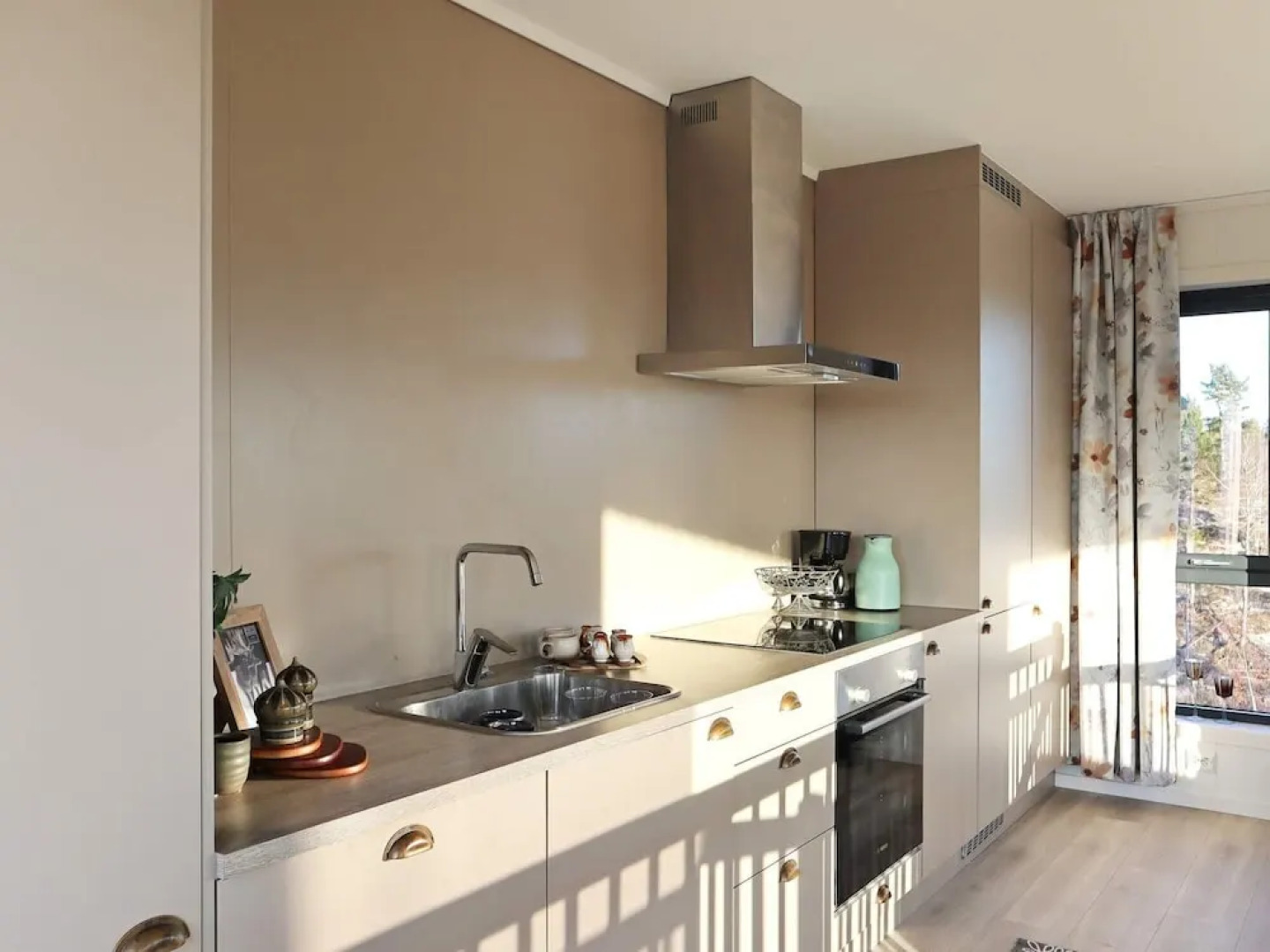 6 Person Holiday Home in Sondeled-by Traum