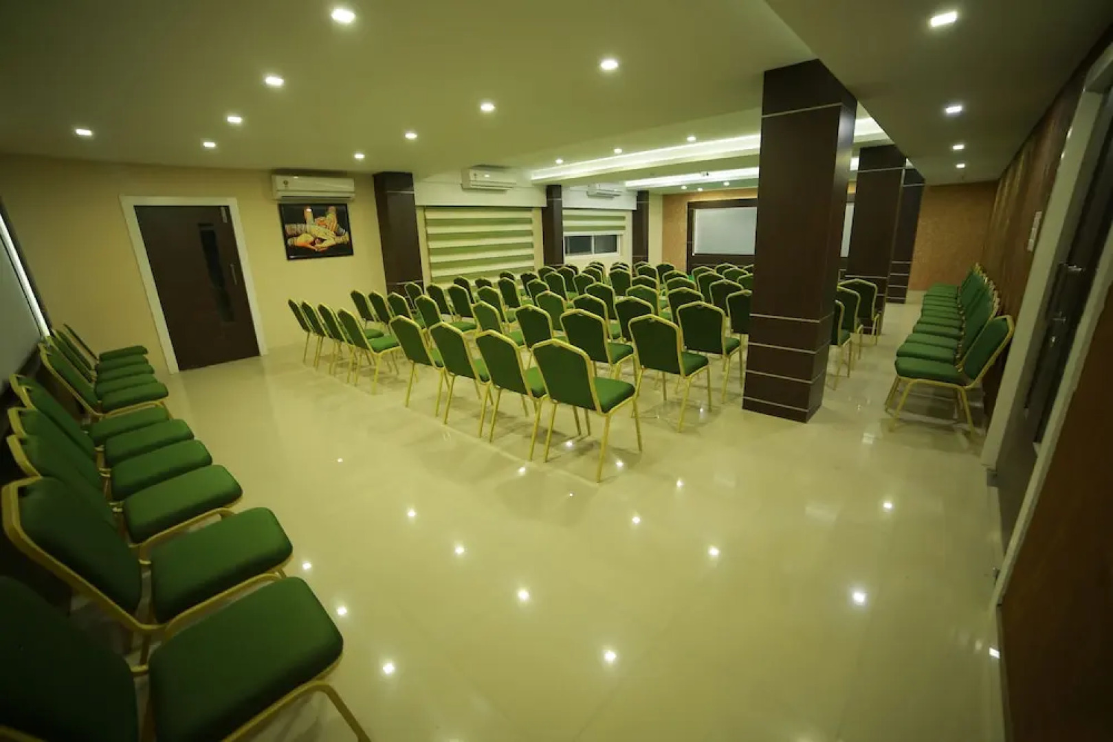 Nakshatra Emerald Inn