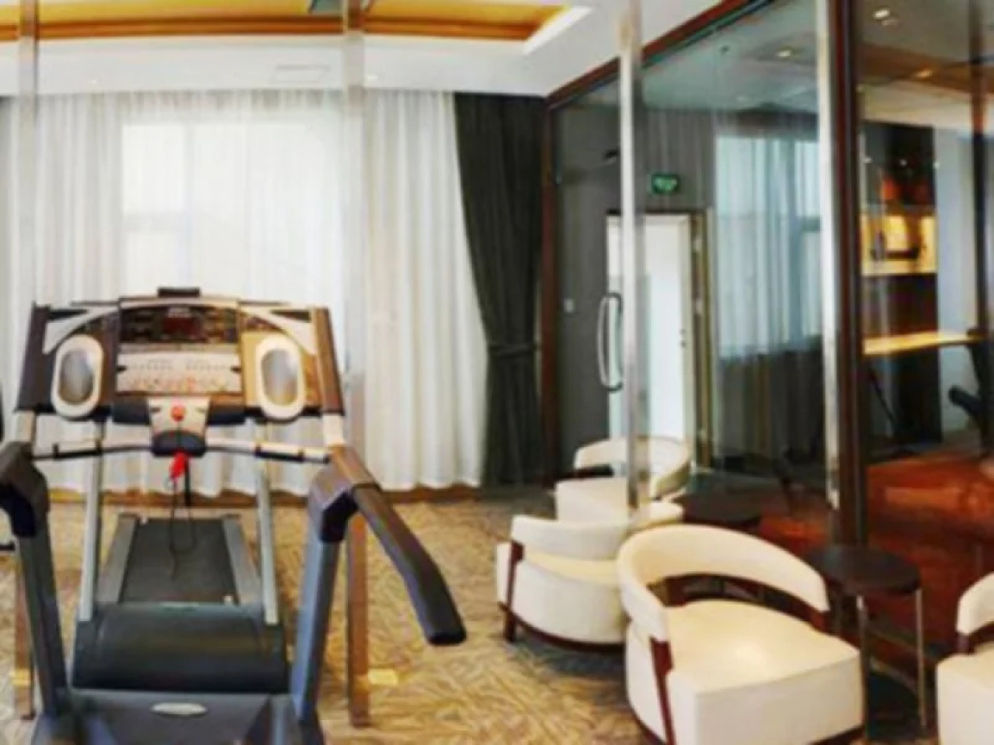 Taiyuan Tongluowan Square Heyi Hotel