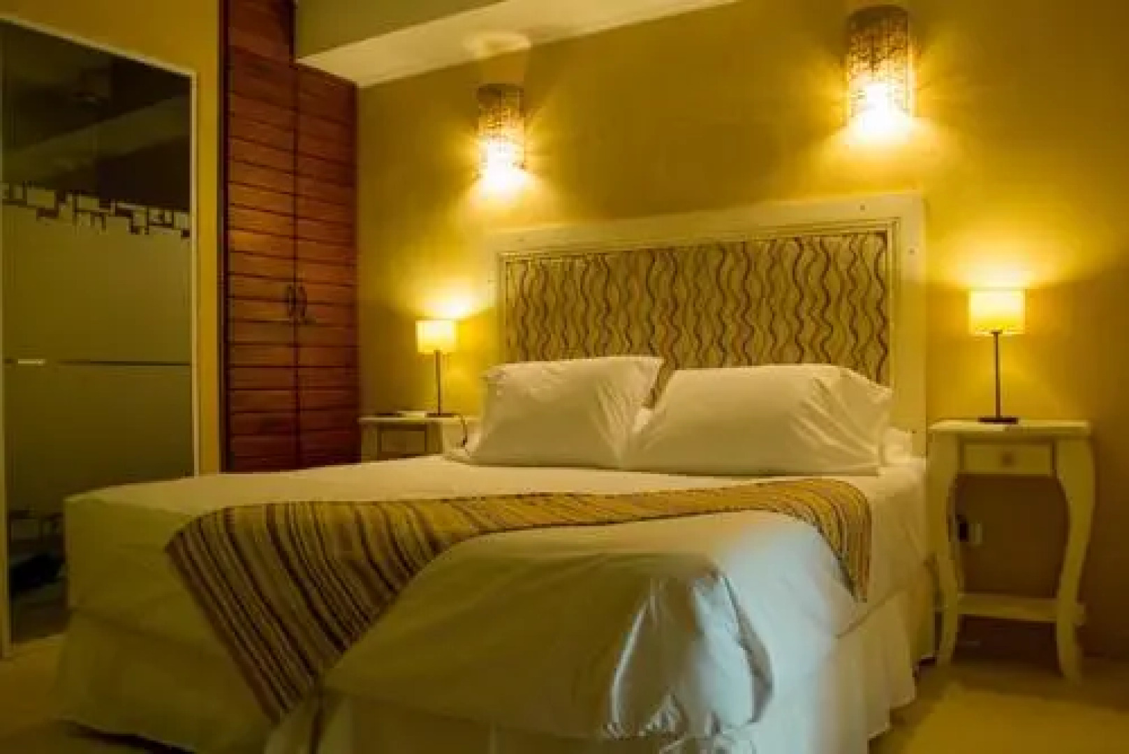 Refugios de Victoria Hotel