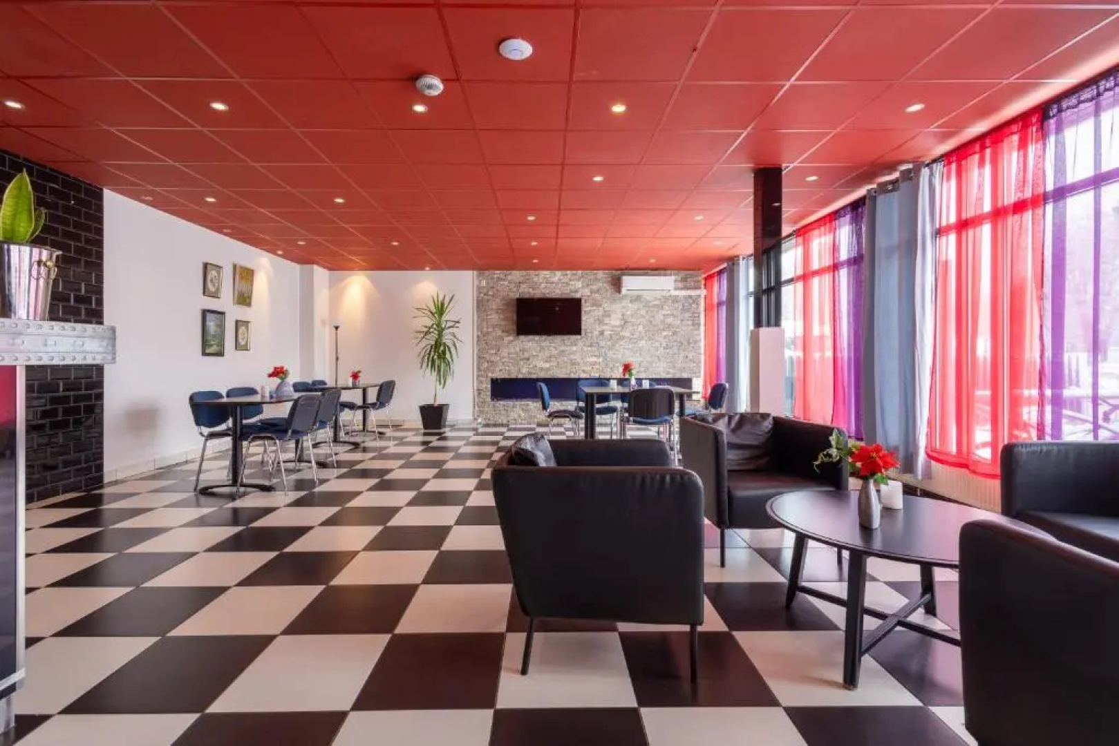 Arena Hotel