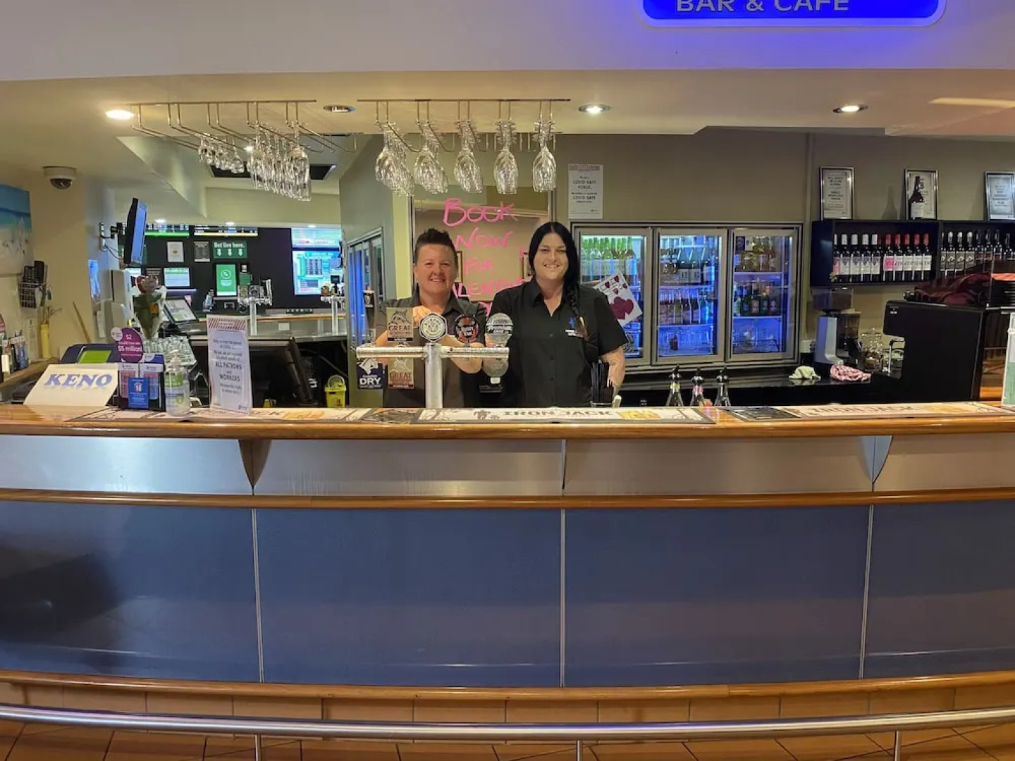 Nightcap at Horse and Jockey Hotel Warwick