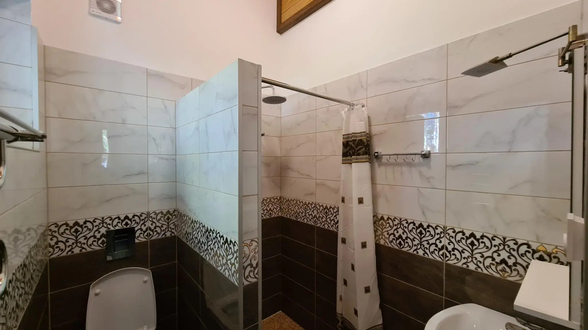 Дом В3 на базе отдыха Новинки Парк