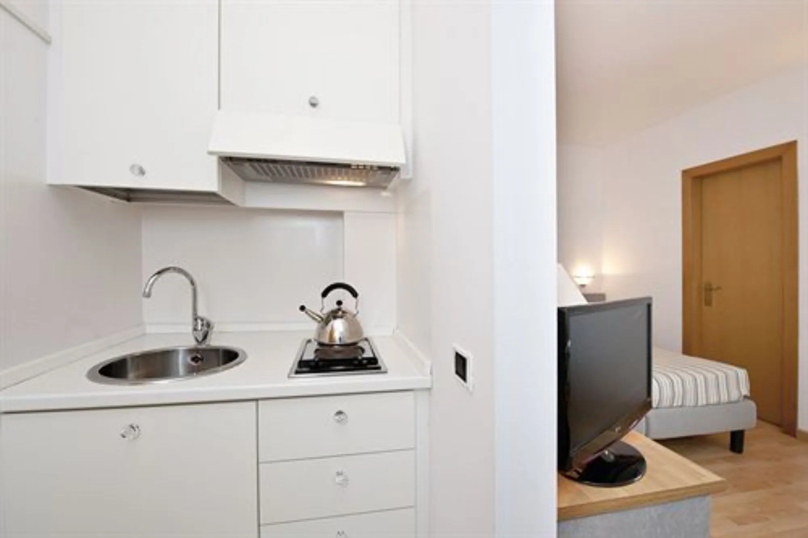 Alexandra Stay Residence