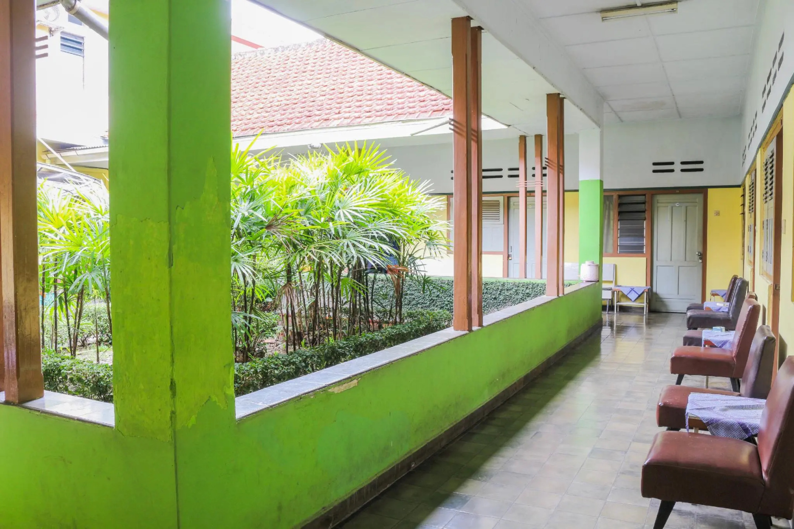 OYO Life  1708 Hotel Budi Famili 1 Syariah