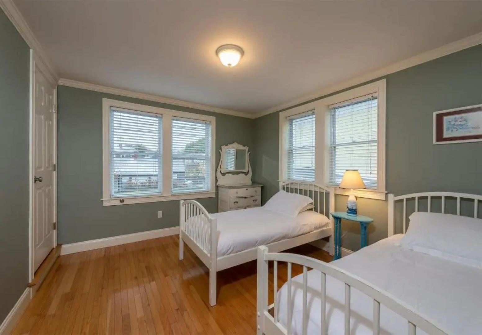 Carriage House at One Long Beach