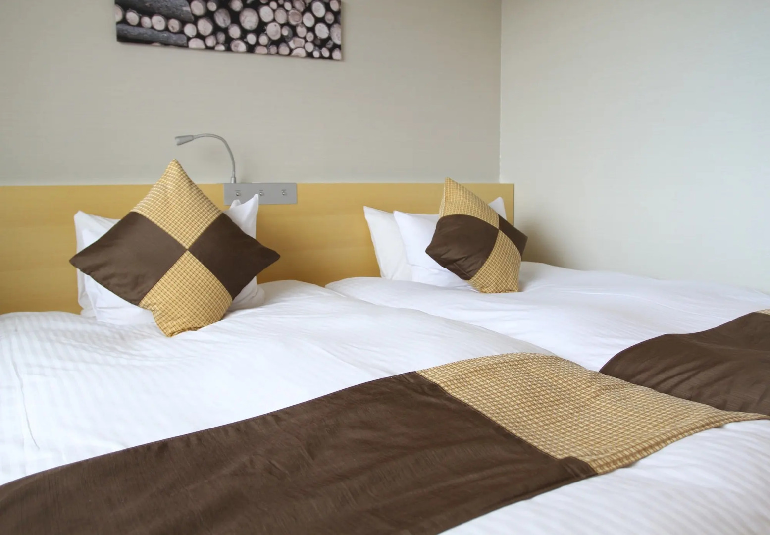 Отель Keihan Kyobashi Grande