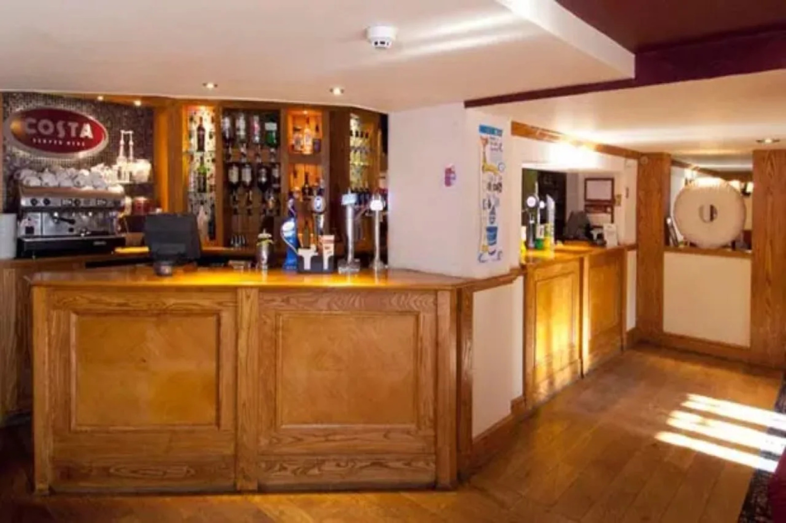 Premier Inn Christchurch / Highcliffe