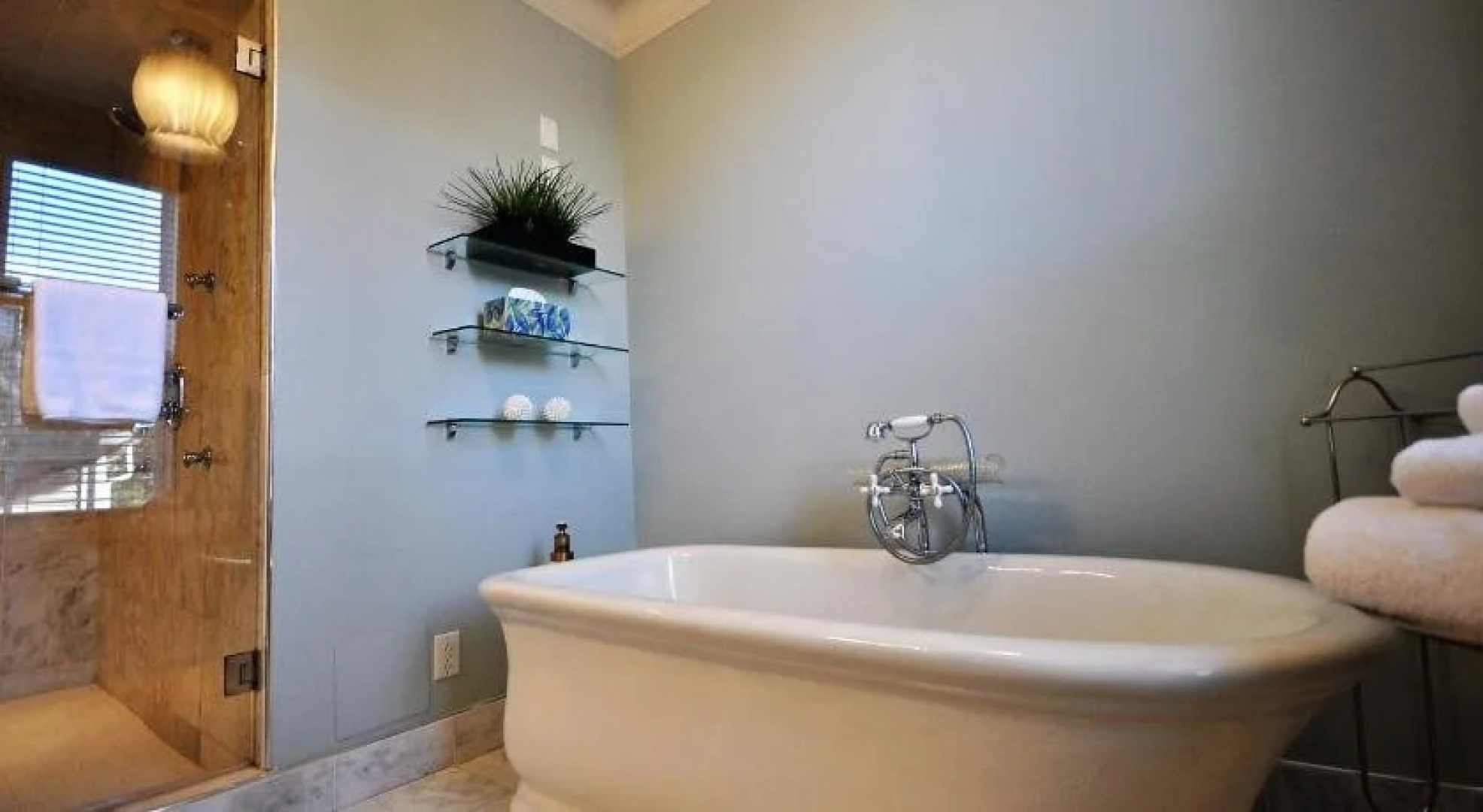 Bannerman Park Suites